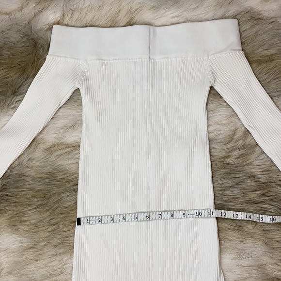 C/MEO COLLECTIVE Off-The-Shoulder MIDI Dress with Long Sleeves, Size Small - Picture 10 of 15